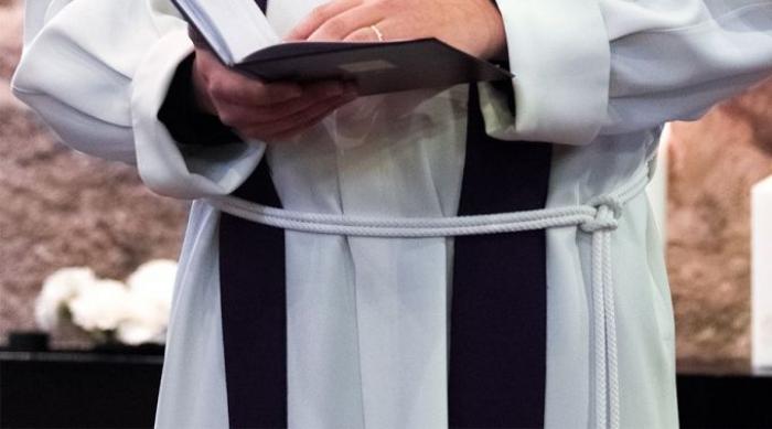Ordenação de mulheres não é solução para a Igreja